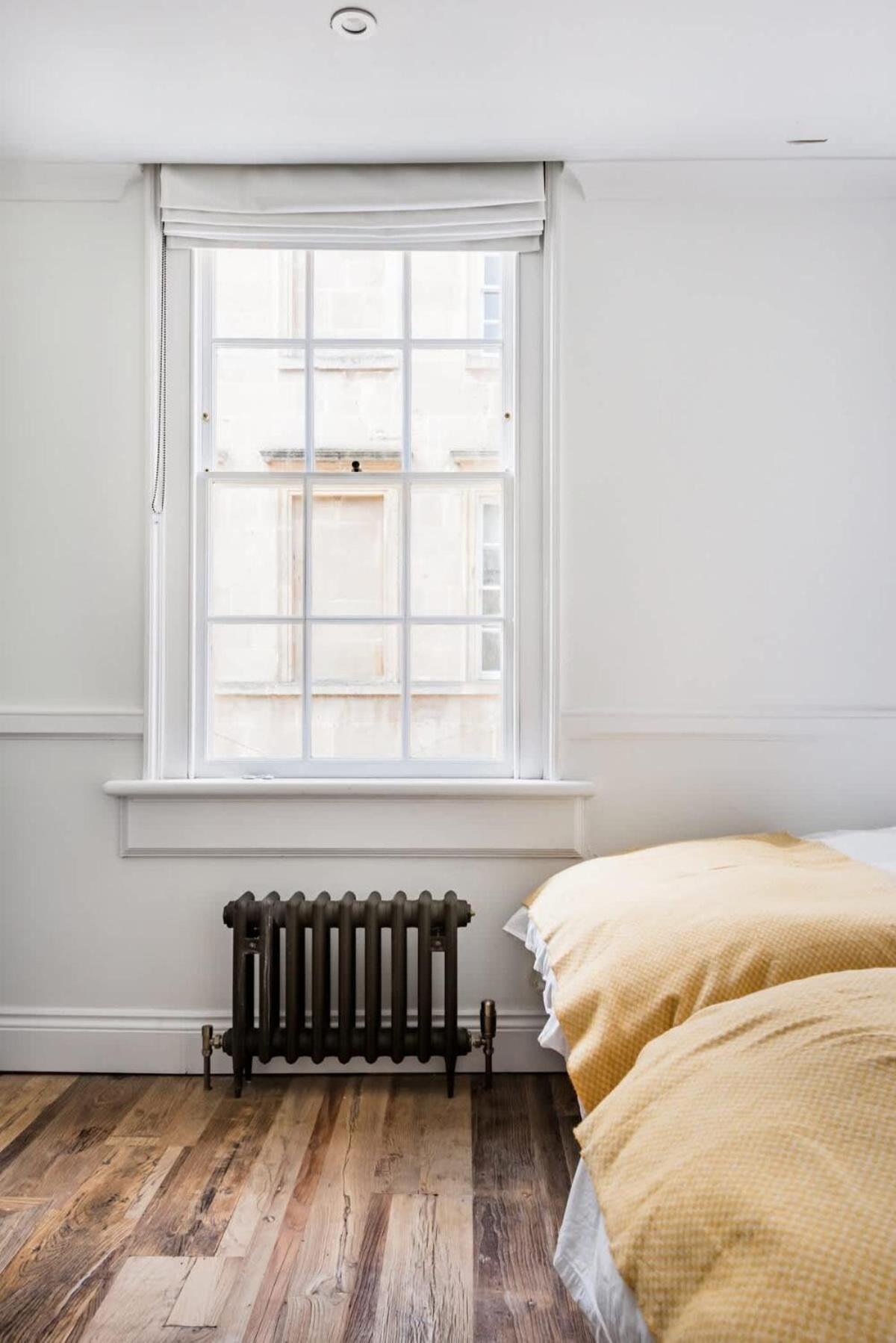 Central Georgian Townhouse With Free Parking Bath Bagian luar foto